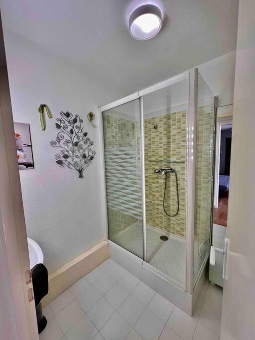 Appartement Sur Le Port. Grandcamp-Maisy Eksteriør bilde